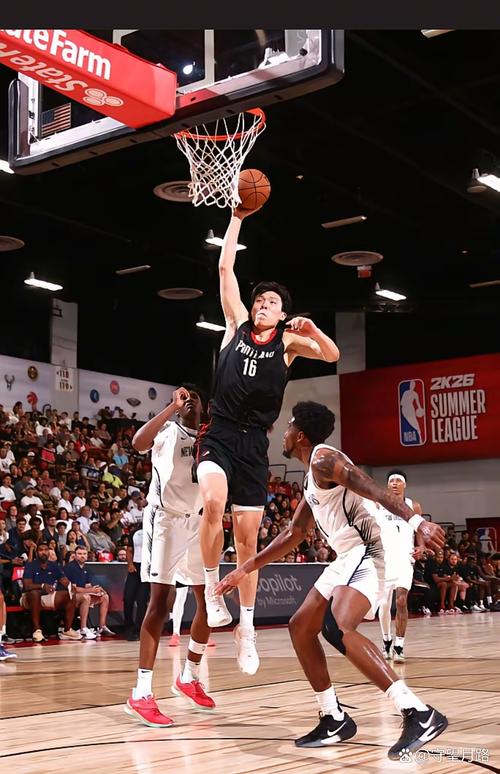 杨瀚森再战NBA喜忧参半！命中率仍垮，但防守+篮板+罚球均有提升