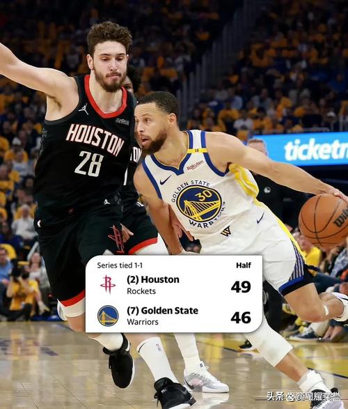霍福德：库里能回归对球队意义重大尤其是在季后赛开打之前
