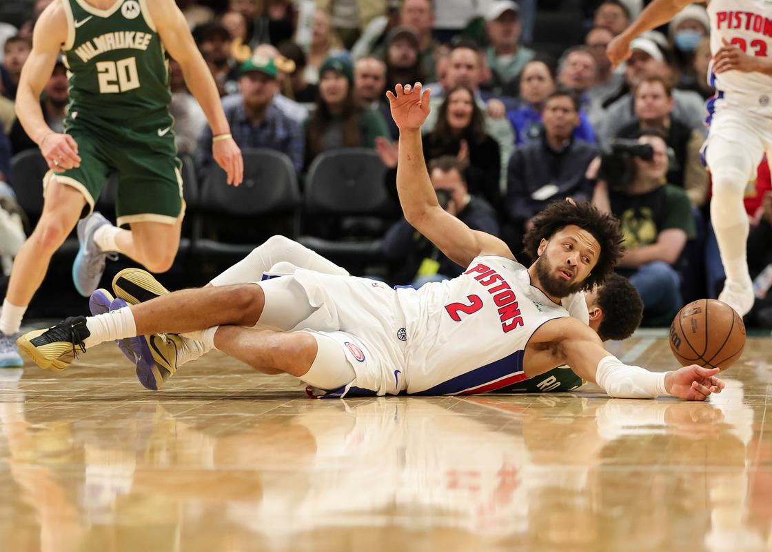 火箭vs雄鹿前瞻：3连胜火箭状态回暖，雄鹿无欲无求难赢球