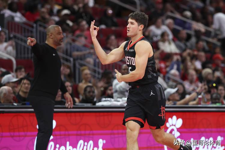 胜雄鹿发布会！乌度卡赞谢泼德，亲承无专门战术+慢节奏说懵球迷